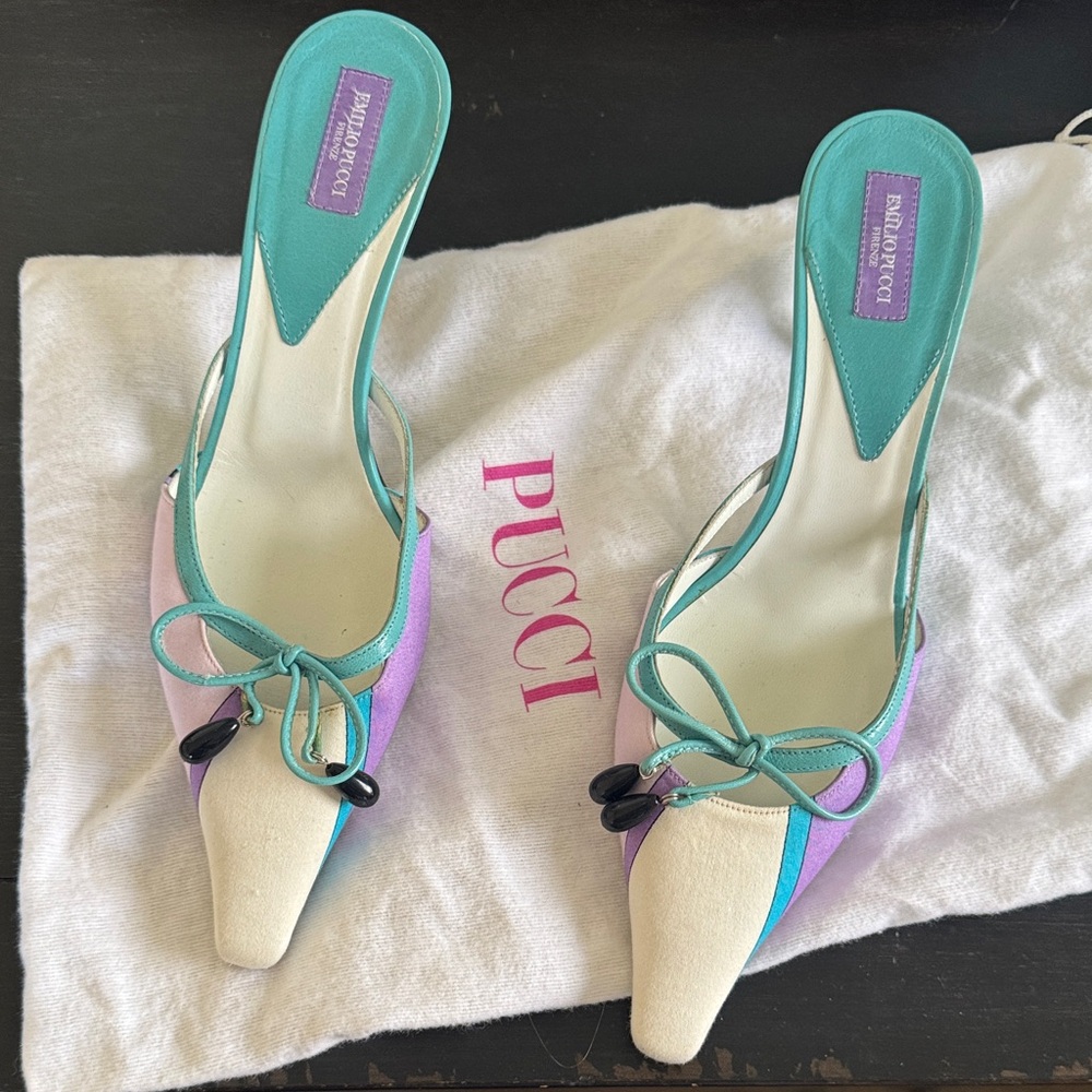 Vintage Emilio Pucci Cream and Teal Mules